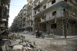 Hai phe Syria trao đổi tù nhân bên ngoài Aleppo